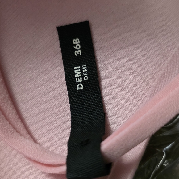 Elegant Pink Women's Bra - Picture 6 of 7